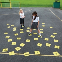 44 Phonics Tiles Square